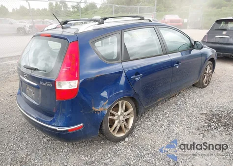 2011 Hyundai Elantra Touring Se z USA, uszkodzony, nr VIN KMHDC8AE1BU108927